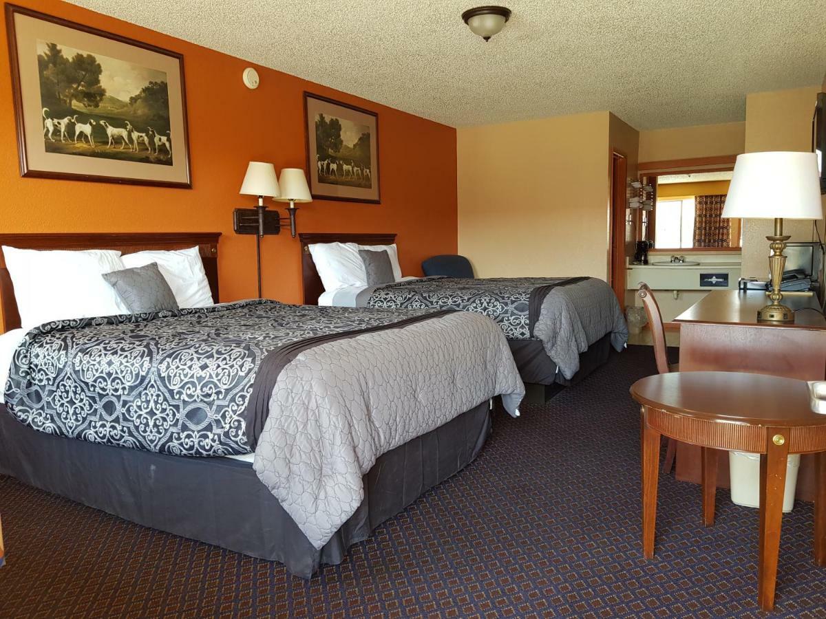 Budget Host Inn Eastland Екстериор снимка